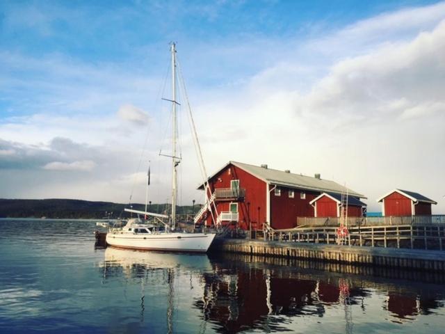 Kajkanten Restaurang B&B Kopmanholmen Exteriör bild