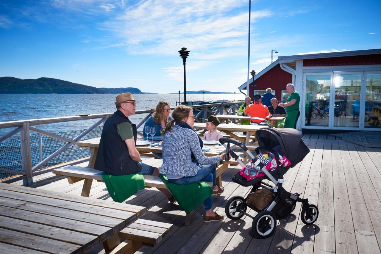 Kajkanten Restaurang B&B Kopmanholmen Exteriör bild